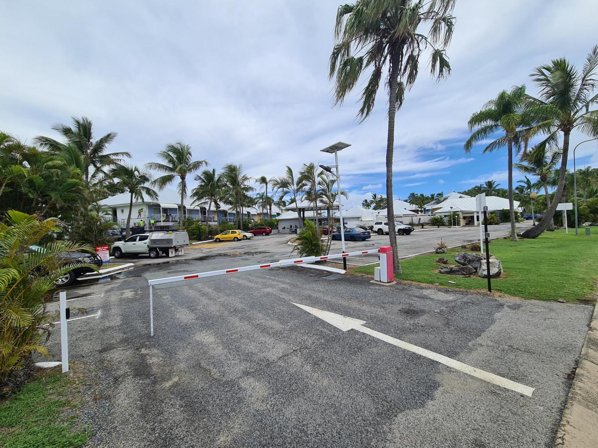 Dolphin Heads - Resort Unit - Absolute Beachfront! - Whitsunday Getaway! Mackay Exterior foto